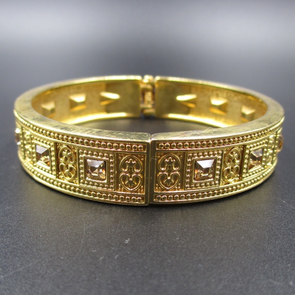 Jewelry - Vintage Ornate Light Brown Crystal Metal Bracelet